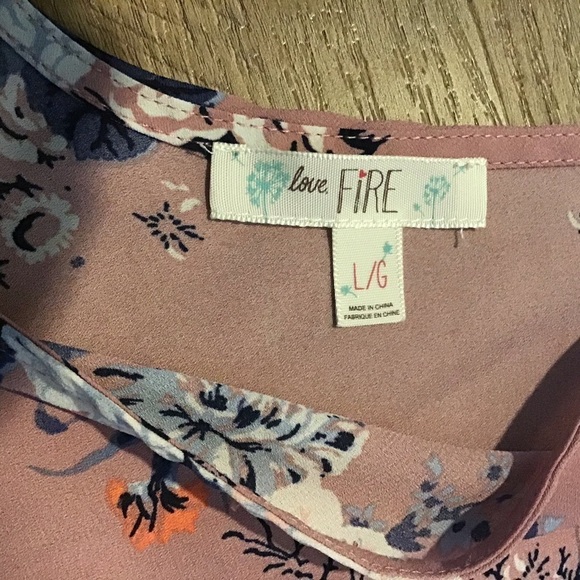 LOVE, Fire Size L Top Crop Blouse Boho Floral Tie Short Sleeve Mauve Pink - Picture 6 of 8